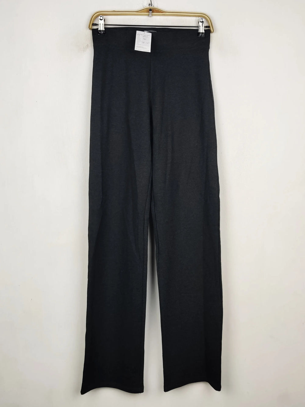 Buy online pre-used pre-loved 100% authentic & Original branded Marks & Spencer (TT-3466) available in Pakistan. Top international brands avilable.