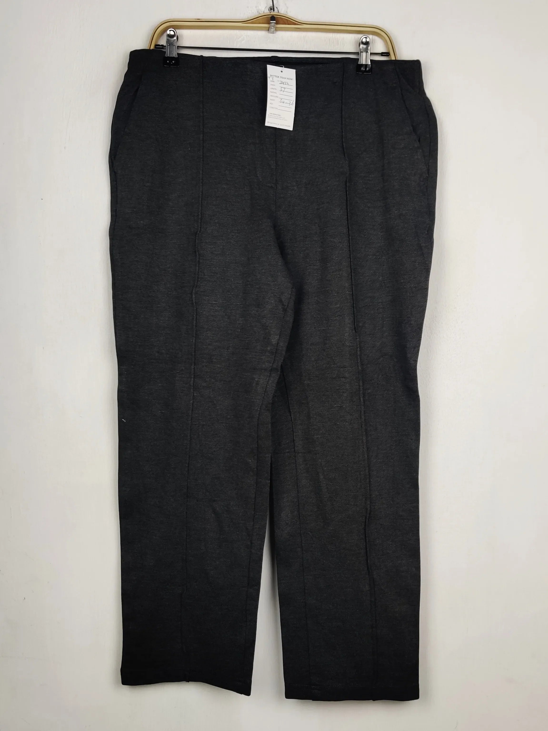Buy online pre-used pre-loved 100% authentic & Original branded Marks & Spencer (TT-3474) available in Pakistan. Top international brands avilable.