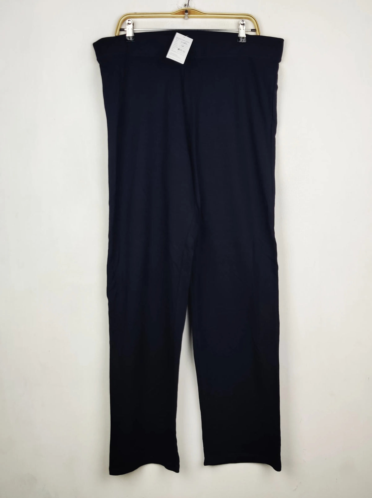 Buy online pre-used pre-loved 100% authentic & Original branded Marks & Spencer (TT-3482) available in Pakistan. Top international brands avilable.