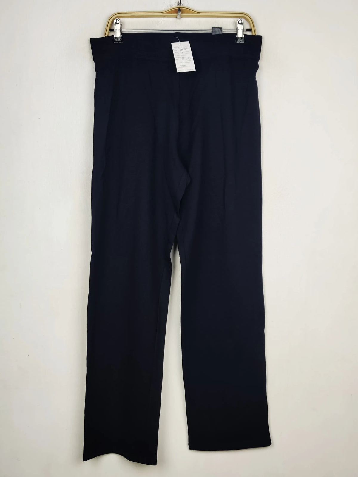 Buy online pre-used pre-loved 100% authentic & Original branded Marks & Spencer (TT-3499) available in Pakistan. Top international brands avilable.