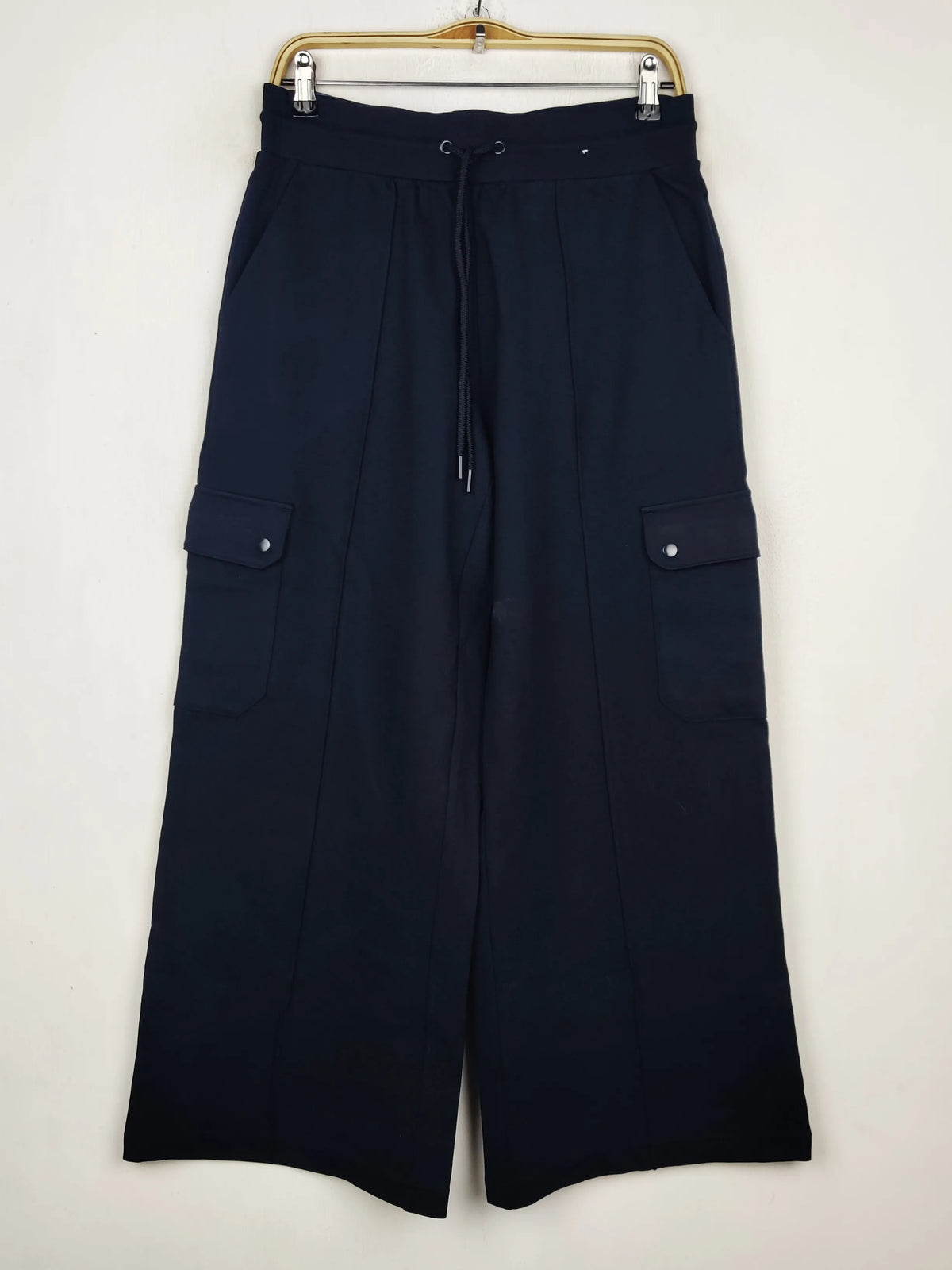 Buy online pre-used pre-loved 100% authentic & Original branded Marks & Spencer (TT-3523) available in Pakistan. Top international brands avilable.