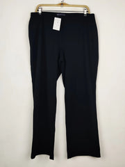 Buy online pre-used pre-loved 100% authentic & Original branded Marks & Spencer (TT-3528) available in Pakistan. Top international brands avilable.
