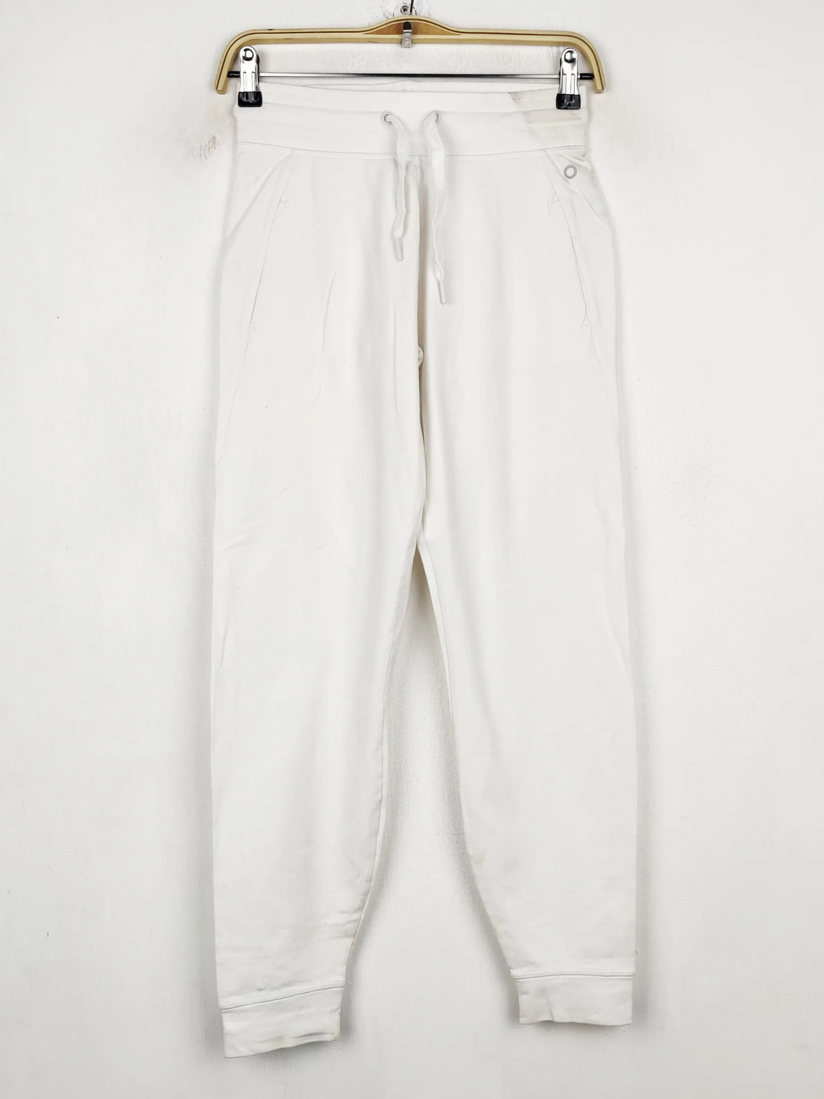 Buy online pre-used pre-loved 100% authentic & Original branded Marks & Spencer (TT-3538) available in Pakistan. Top international brands avilable.