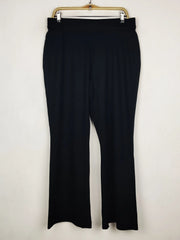 Buy online pre-used pre-loved 100% authentic & Original branded Marks & Spencer (TT-3539) available in Pakistan. Top international brands avilable.