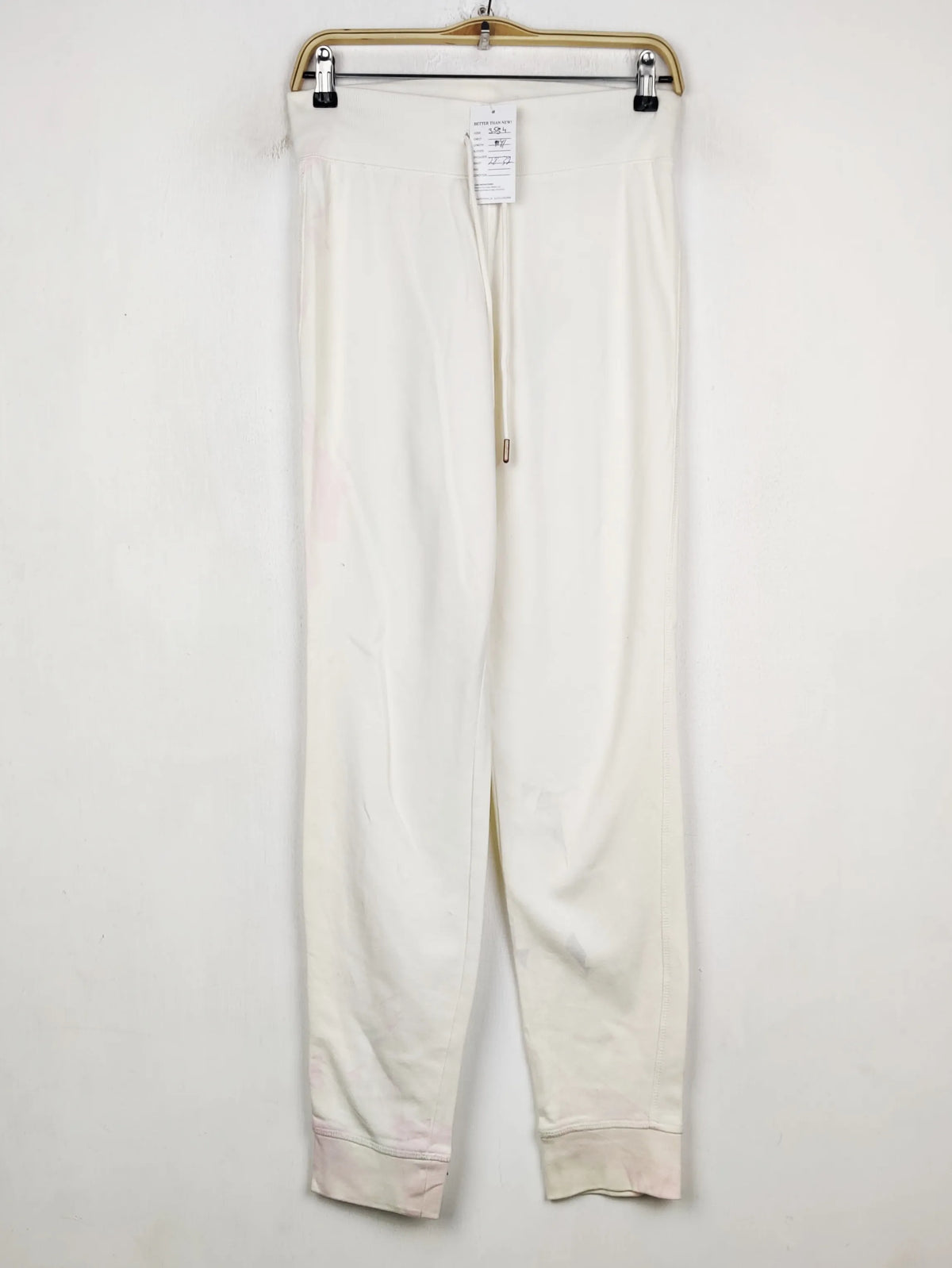 Buy online pre-used pre-loved 100% authentic & Original branded Unknown Brand (TT-3554) available in Pakistan. Top international brands avilable.