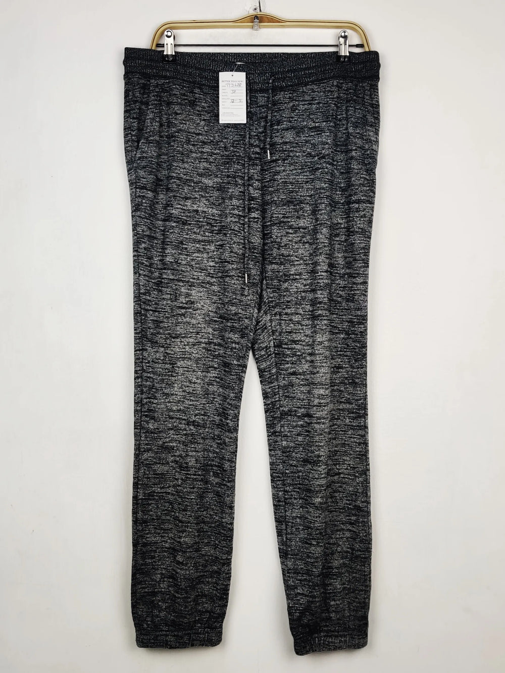 Buy online pre-used pre-loved 100% authentic & Original branded Gap (TT-3628) available in Pakistan. Top international brands avilable.
