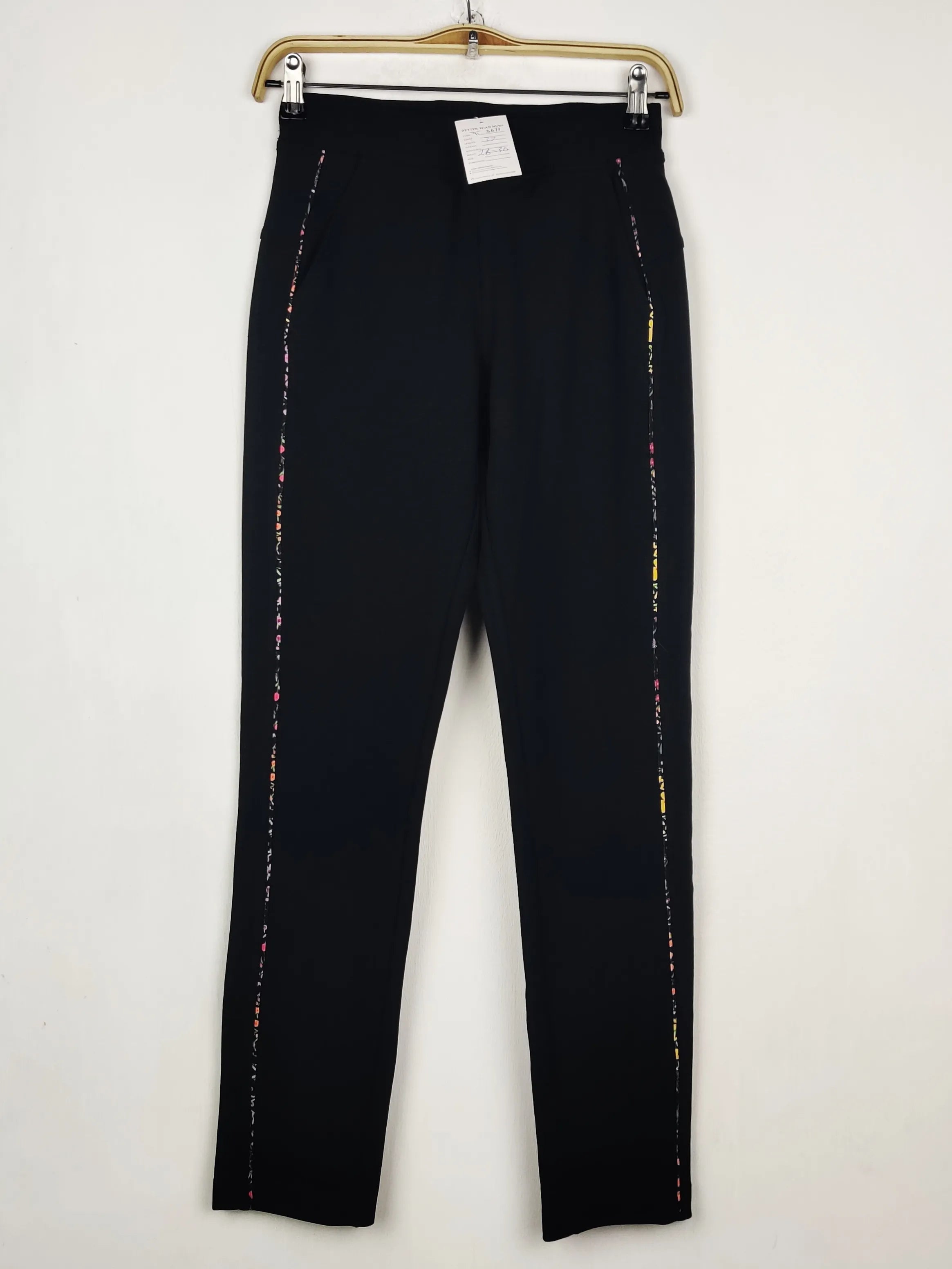 Buy online pre-used pre-loved 100% authentic & Original branded Sant (TT-3679) available in Pakistan. Top international brands avilable.