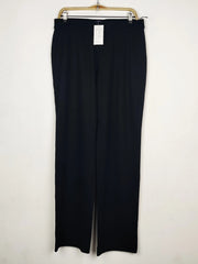Buy online pre-used pre-loved 100% authentic & Original branded Marks & Spencer (TT-3720) available in Pakistan. Top international brands avilable.
