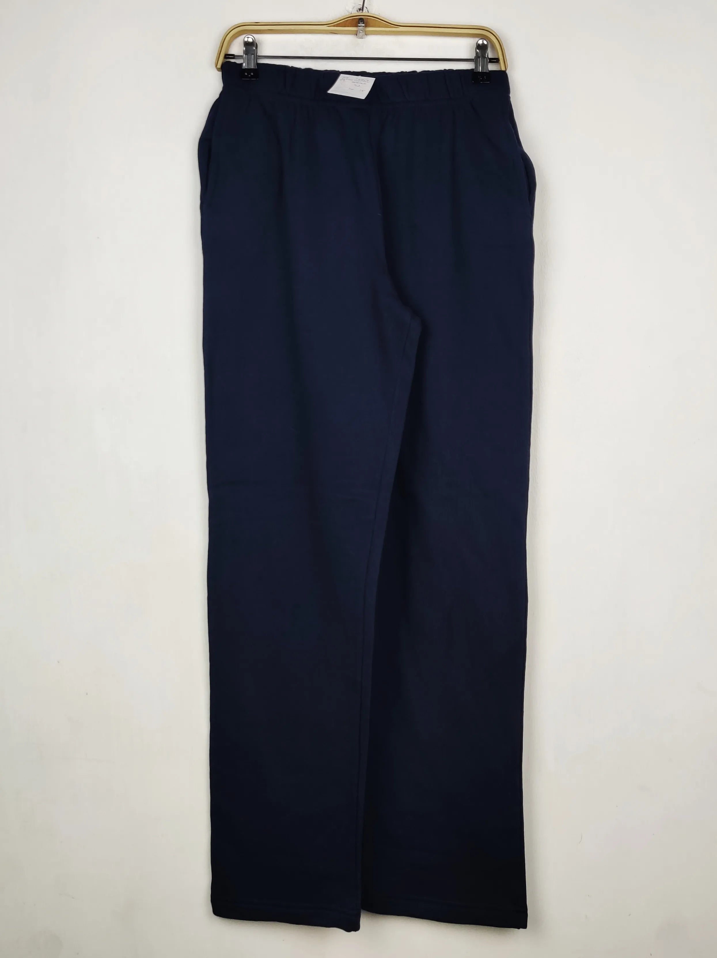 Buy online pre-used pre-loved 100% authentic & Original branded Country Collection (TT-3747) available in Pakistan. Top international brands avilable.