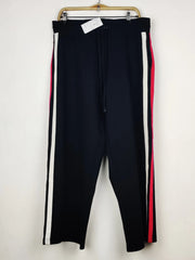 Buy online pre-used pre-loved 100% authentic & Original branded Marks & Spencer (TT-3756) available in Pakistan. Top international brands avilable.