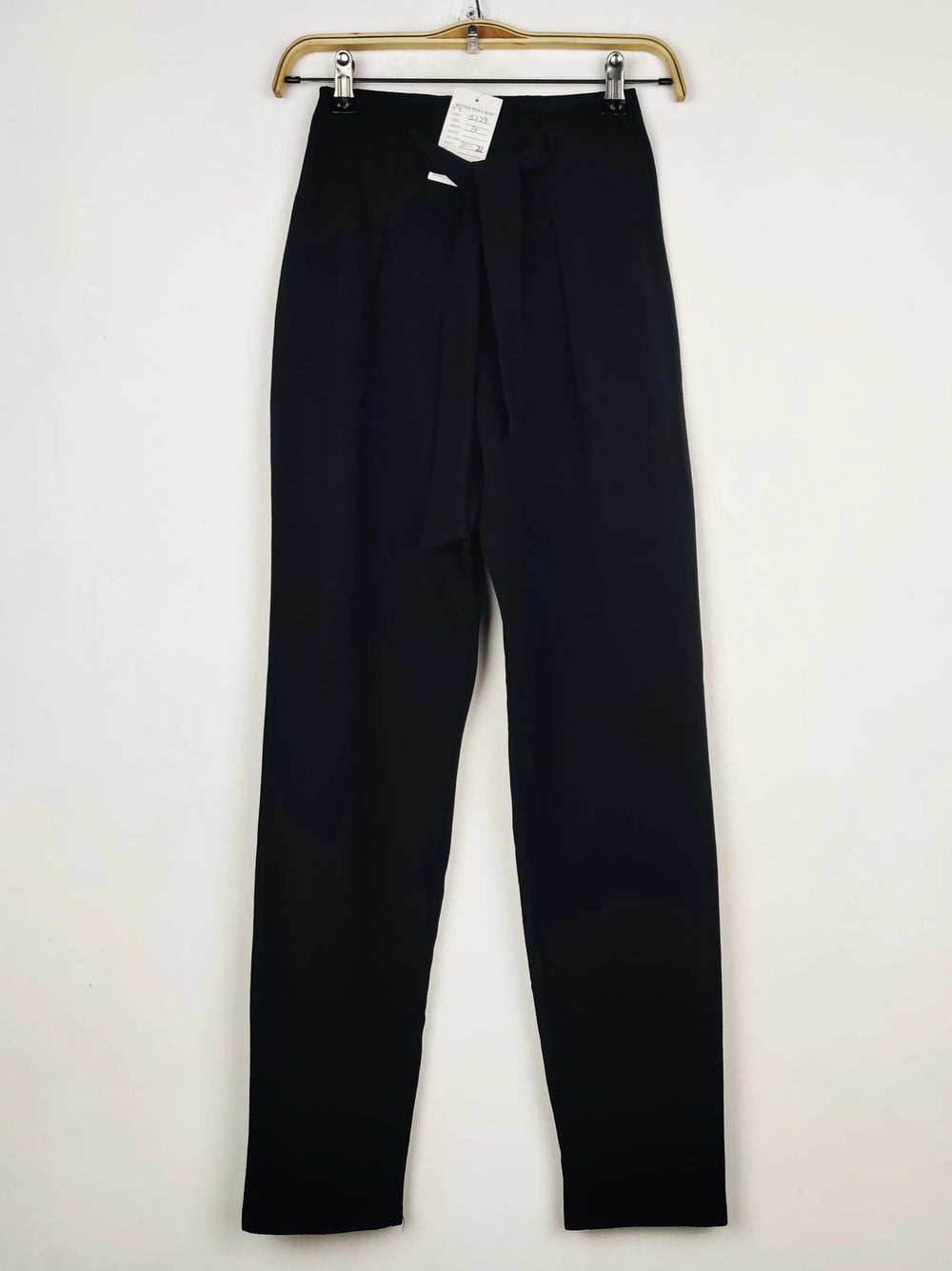 Buy online pre-used pre-loved 100% authentic & Original branded Prettylittlething (TT-3779) available in Pakistan. Top international brands avilable.