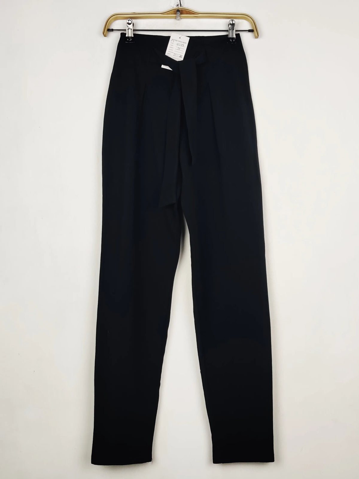 Buy online pre-used pre-loved 100% authentic & Original branded Prettylittlething (TT-3779) available in Pakistan. Top international brands avilable.