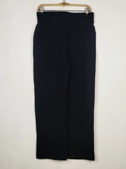 Buy online pre-used pre-loved 100% authentic & Original branded Capsule Leisure (TT-3795) available in Pakistan. Top international brands avilable.