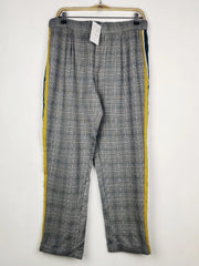 Buy online pre-used pre-loved 100% authentic & Original branded Zara (TT-3803) available in Pakistan. Top international brands avilable.