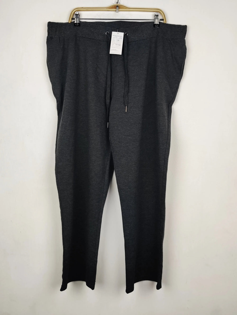 Buy online pre-used pre-loved 100% authentic & Original branded Bonmarche (TT-3838) available in Pakistan. Top international brands avilable.