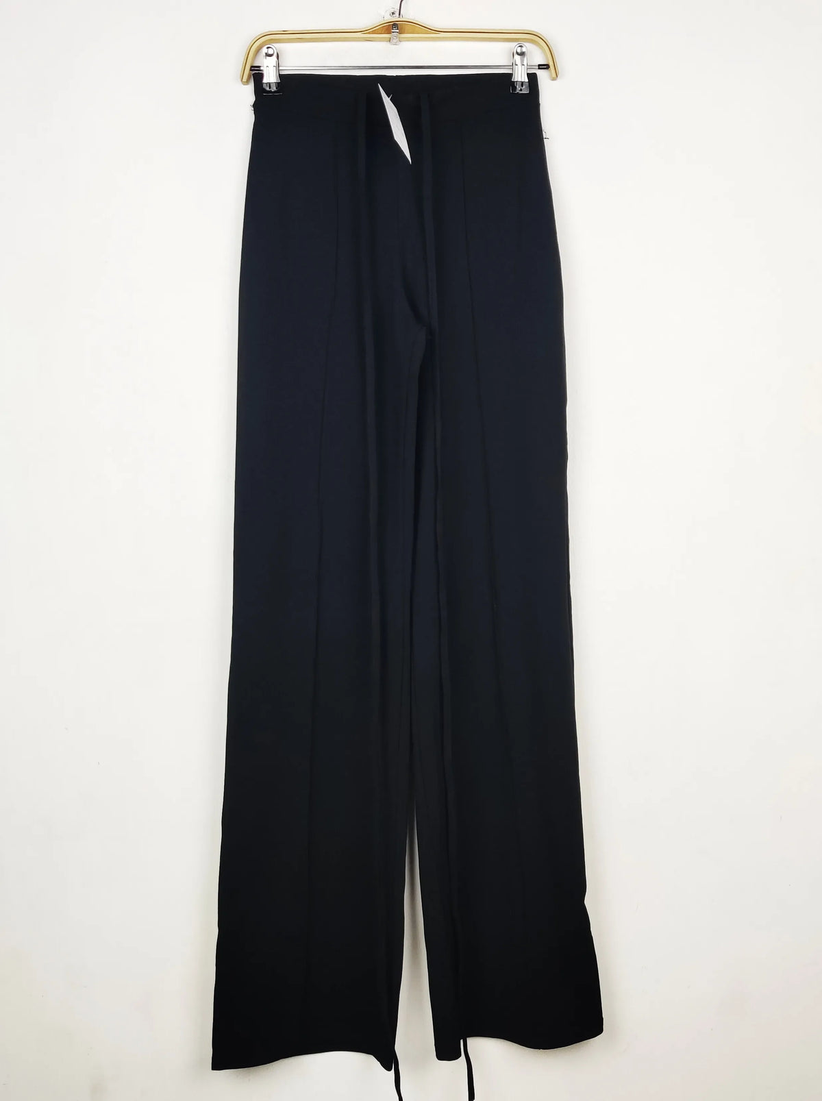 Buy online pre-used pre-loved 100% authentic & Original branded Prettylittlething (TT-3862) available in Pakistan. Top international brands avilable.