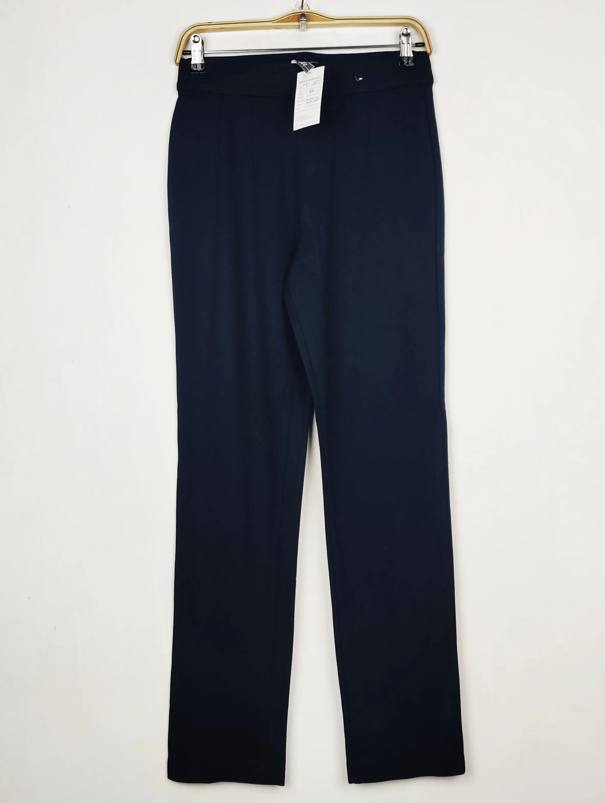 Buy online pre-used pre-loved 100% authentic & Original branded Marks & Spencer (TT-3877) available in Pakistan. Top international brands avilable.
