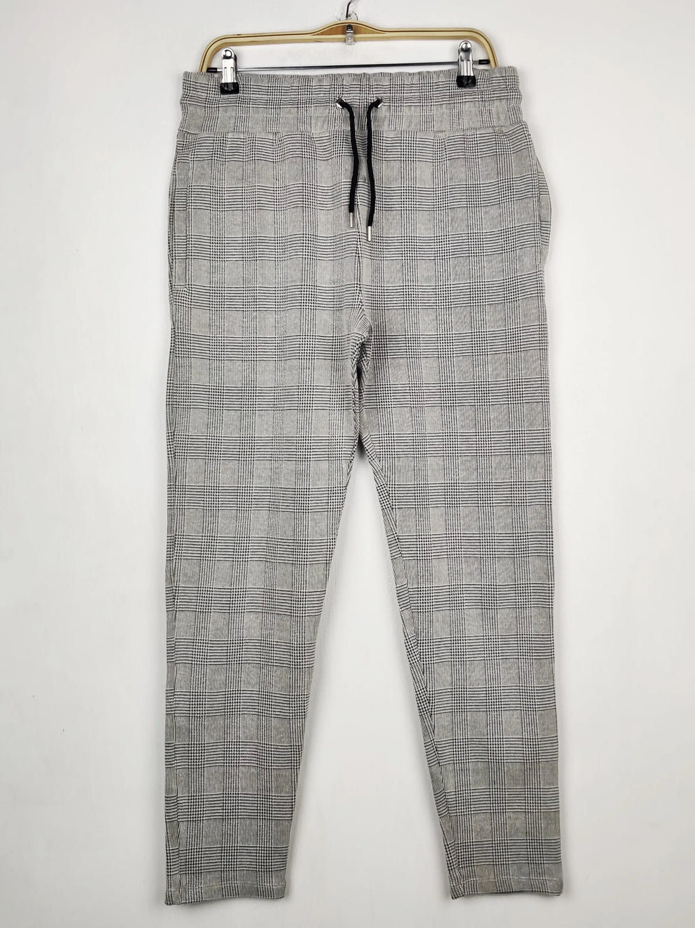 Buy online pre-used pre-loved 100% authentic & Original branded River Island (TT-3879) available in Pakistan. Top international brands avilable.