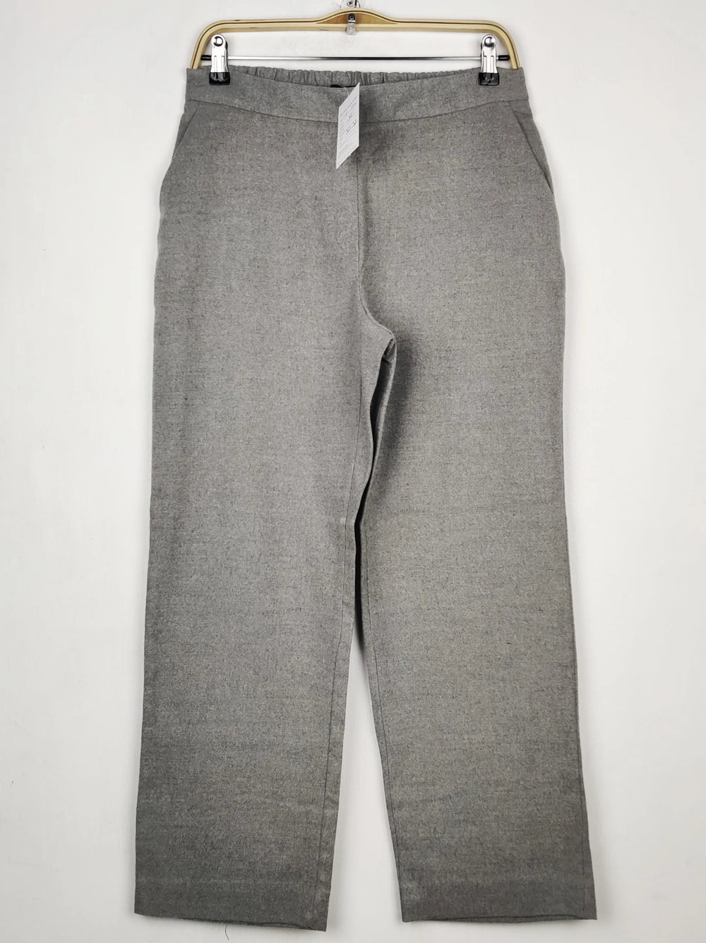 Buy online pre-used pre-loved 100% authentic & Original branded Zara (TT-3903) available in Pakistan. Top international brands avilable.