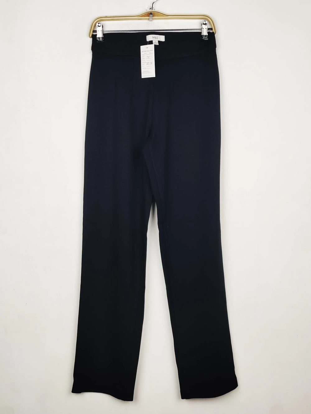 Buy online pre-used pre-loved 100% authentic & Original branded Marks & Spencer (TT-3911) available in Pakistan. Top international brands avilable.