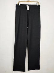Buy online pre-used pre-loved 100% authentic & Original branded Marks & Spencer (TT-3927) available in Pakistan. Top international brands avilable.