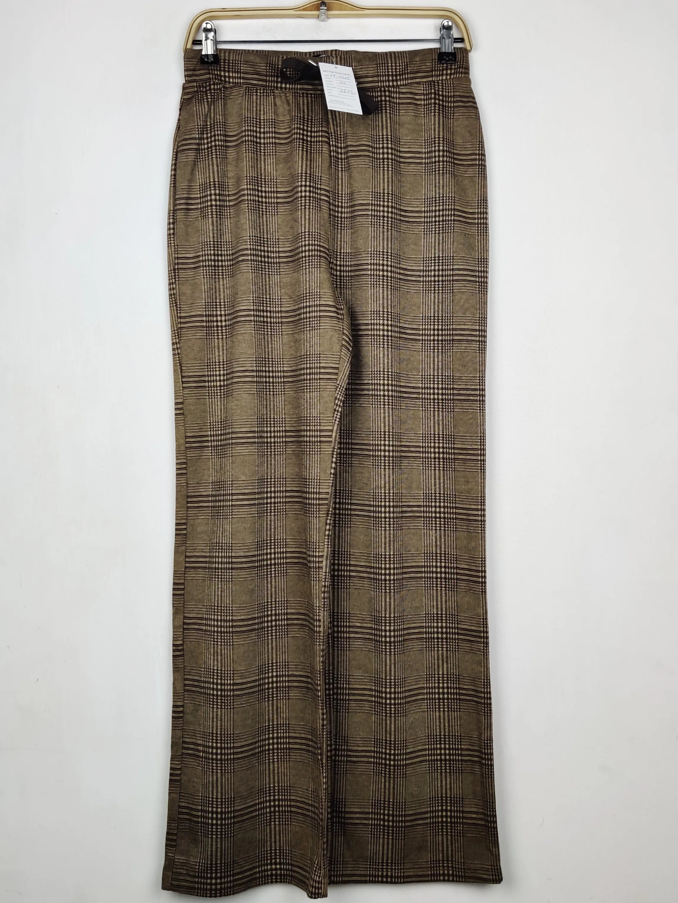 Buy online pre-used pre-loved 100% authentic & Original branded Pep & Co (TT-3965) available in Pakistan. Top international brands avilable.