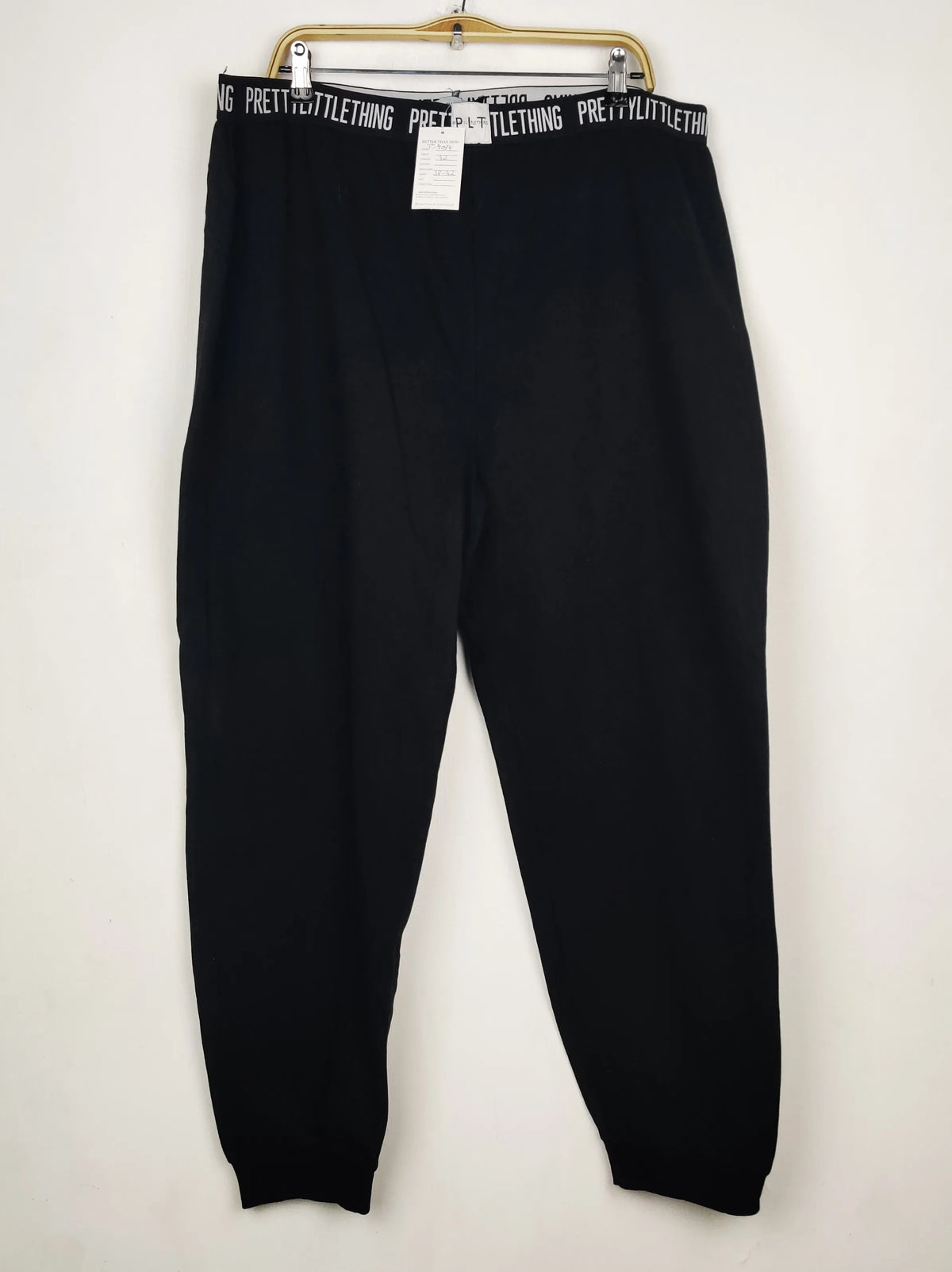 Buy online pre-used pre-loved 100% authentic & Original branded Prettylittlething (TT-4034) available in Pakistan. Top international brands avilable.