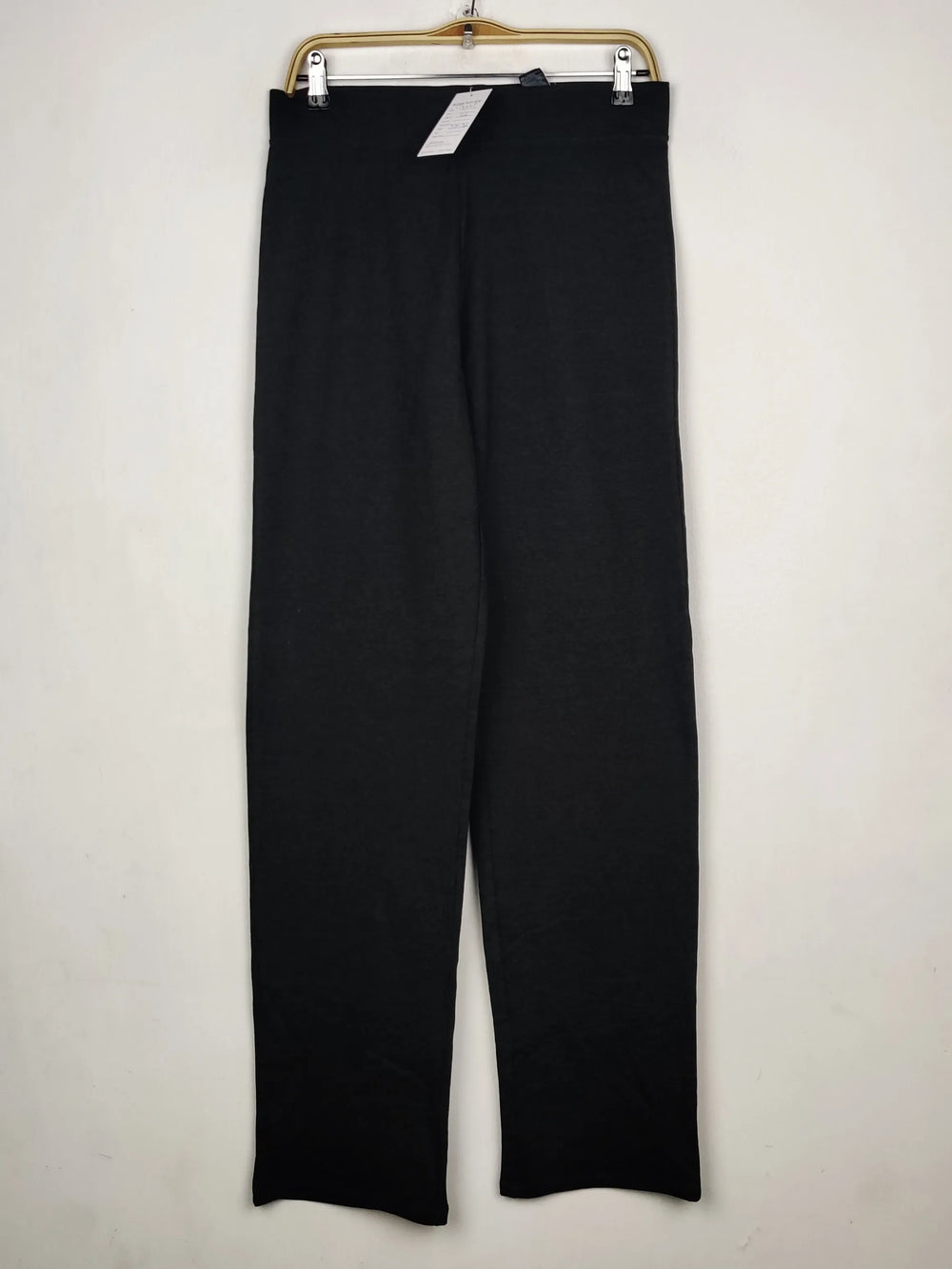 Buy online pre-used pre-loved 100% authentic & Original branded Marks & Spencer (TT-4047) available in Pakistan. Top international brands avilable.