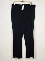 Buy online pre-used pre-loved 100% authentic & Original branded Marks & Spencer (TT-4060) available in Pakistan. Top international brands avilable.
