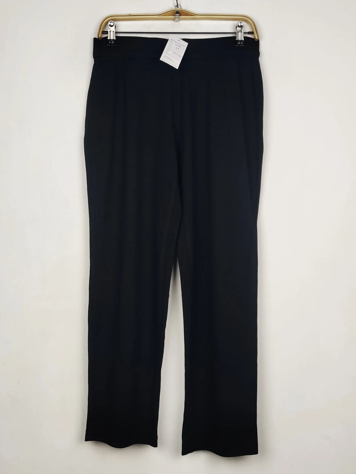 Buy online pre-used pre-loved 100% authentic & Original branded Marks & Spencer (TT-4096) available in Pakistan. Top international brands avilable.