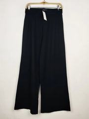 Buy online pre-used pre-loved 100% authentic & Original branded Marks & Spencer (TT-4146) available in Pakistan. Top international brands avilable.