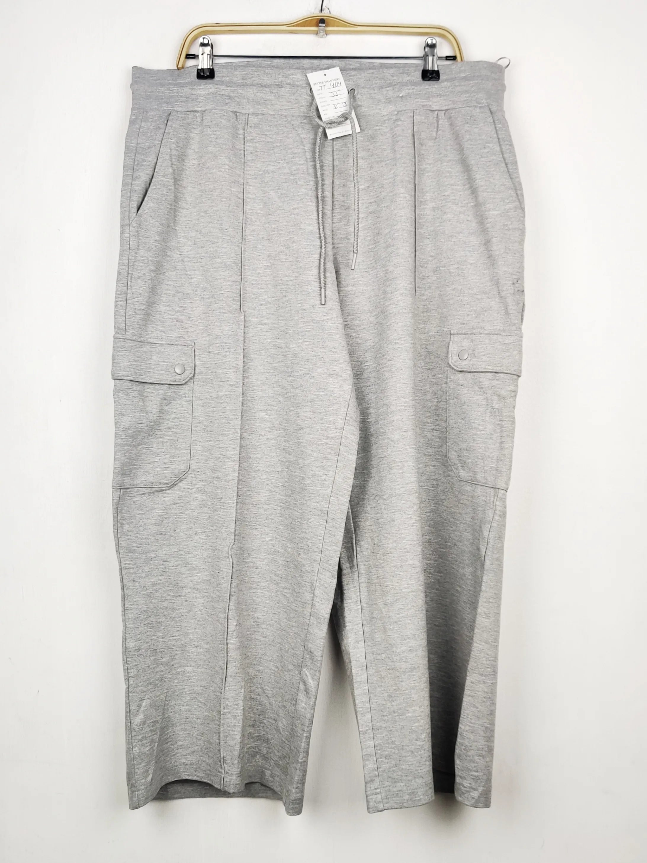 Buy online pre-used pre-loved 100% authentic & Original branded Marks & Spencer (TT-4164) available in Pakistan. Top international brands avilable.