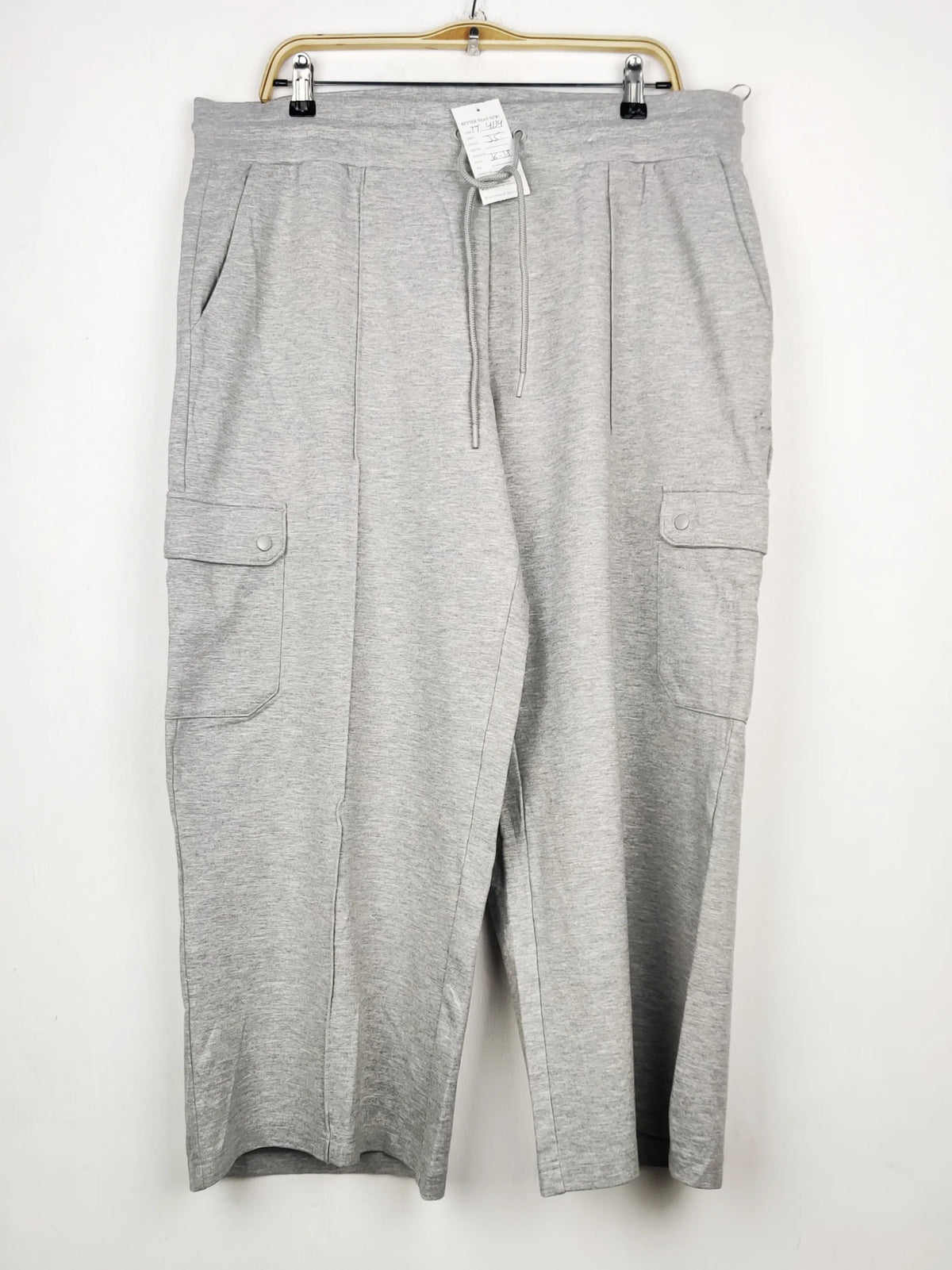 Buy online pre-used pre-loved 100% authentic & Original branded Marks & Spencer (TT-4164) available in Pakistan. Top international brands avilable.