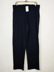Buy online pre-used pre-loved 100% authentic & Original branded Marks & Spencer (TT-4175) available in Pakistan. Top international brands avilable.