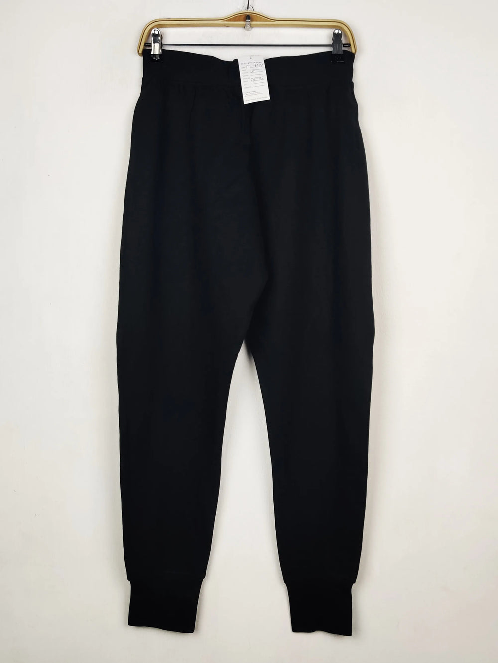 Buy online pre-used pre-loved 100% authentic & Original branded Unknown Brand (TT-4200) available in Pakistan. Top international brands avilable.