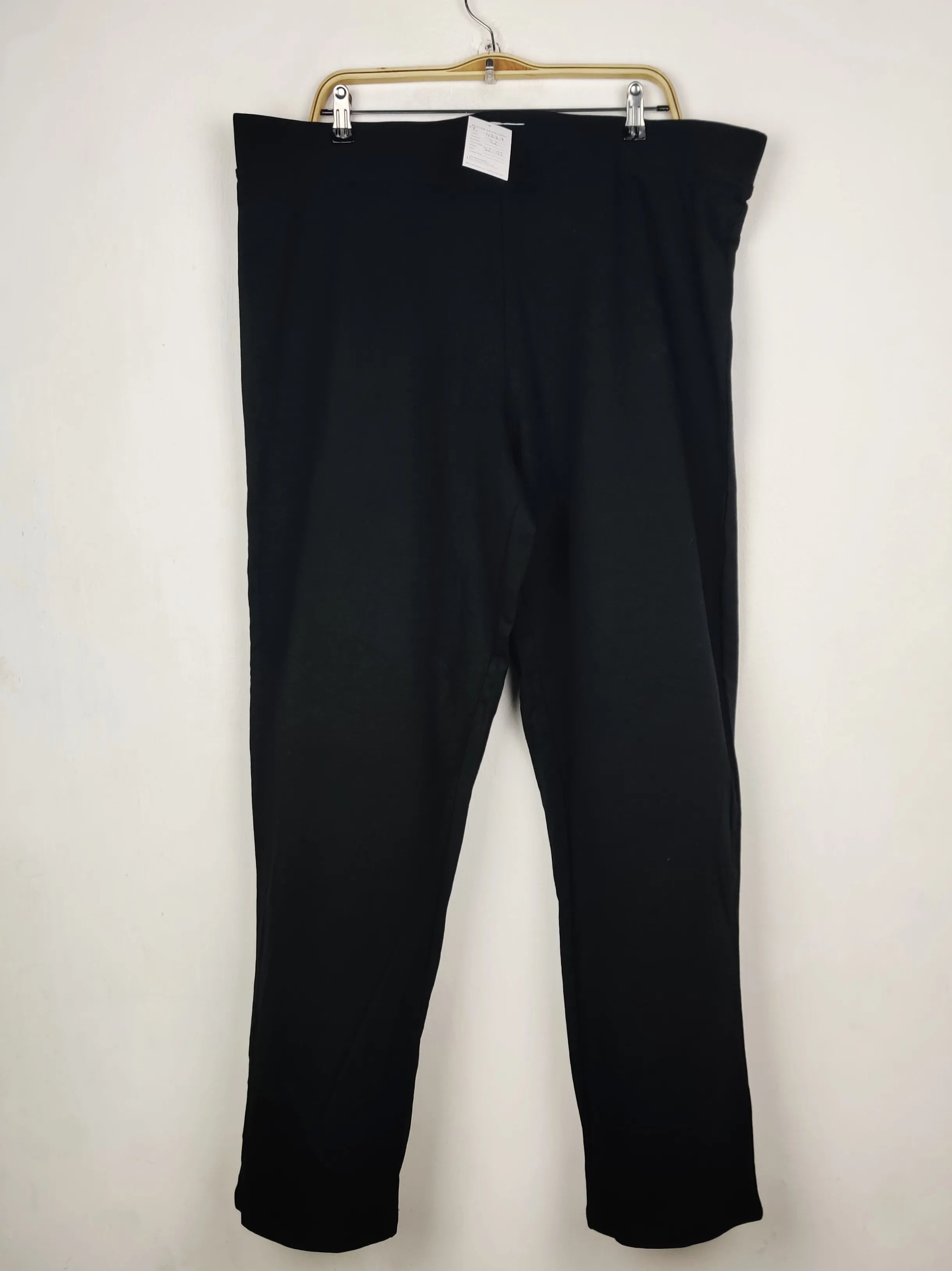 Buy online pre-used pre-loved 100% authentic & Original branded Marks & Spencer (TT-4227) available in Pakistan. Top international brands avilable.
