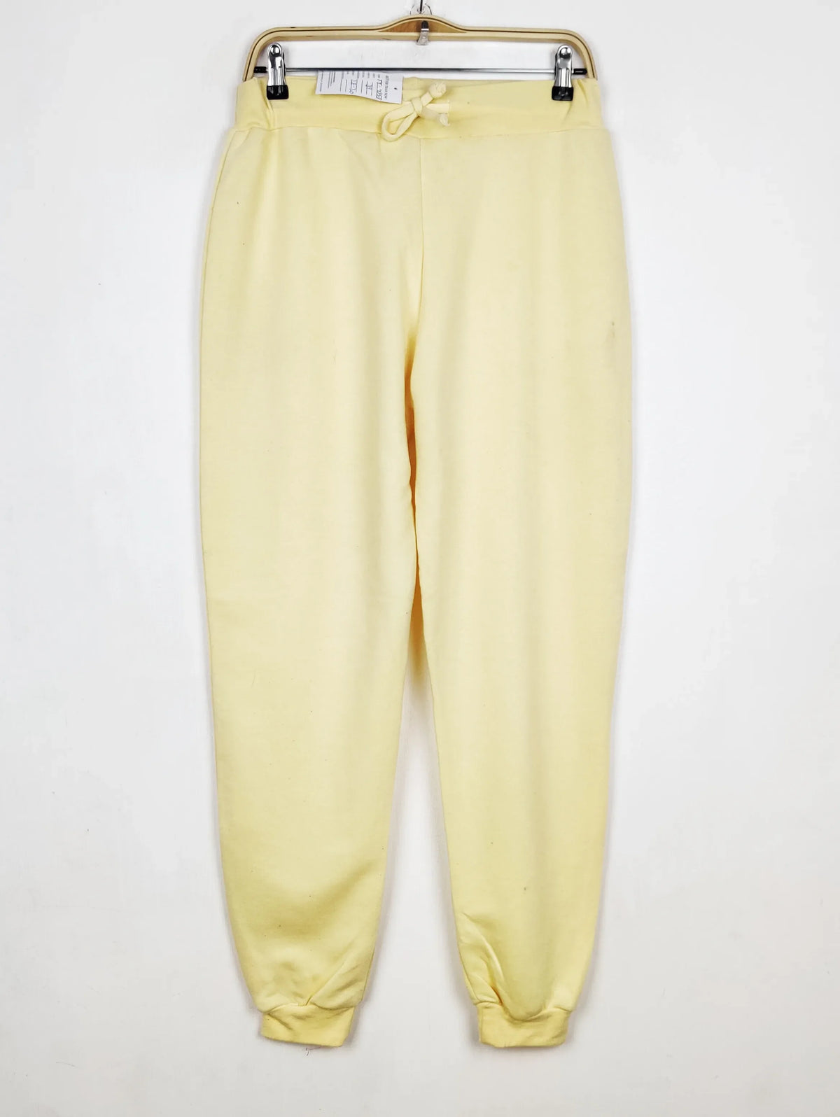 Buy online pre-used pre-loved 100% authentic & Original branded Prettylittlething (TT-4358) available in Pakistan. Top international brands avilable.