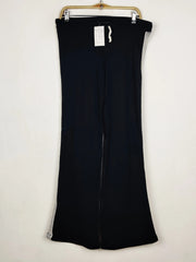 Buy online pre-used pre-loved 100% authentic & Original branded Dorothy Perkins (TT-4374) available in Pakistan. Top international brands avilable.