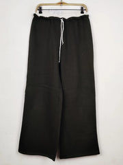 Buy online pre-used pre-loved 100% authentic & Original branded Unknown Brand (TT-4376) available in Pakistan. Top international brands avilable.