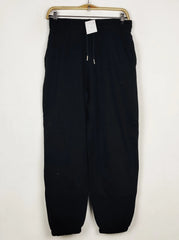 Buy online pre-used pre-loved 100% authentic & Original branded H&M (TT-4380) available in Pakistan. Top international brands avilable.