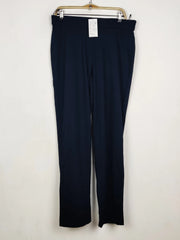Buy online pre-used pre-loved 100% authentic & Original branded Marks & Spencer (TT-4390) available in Pakistan. Top international brands avilable.