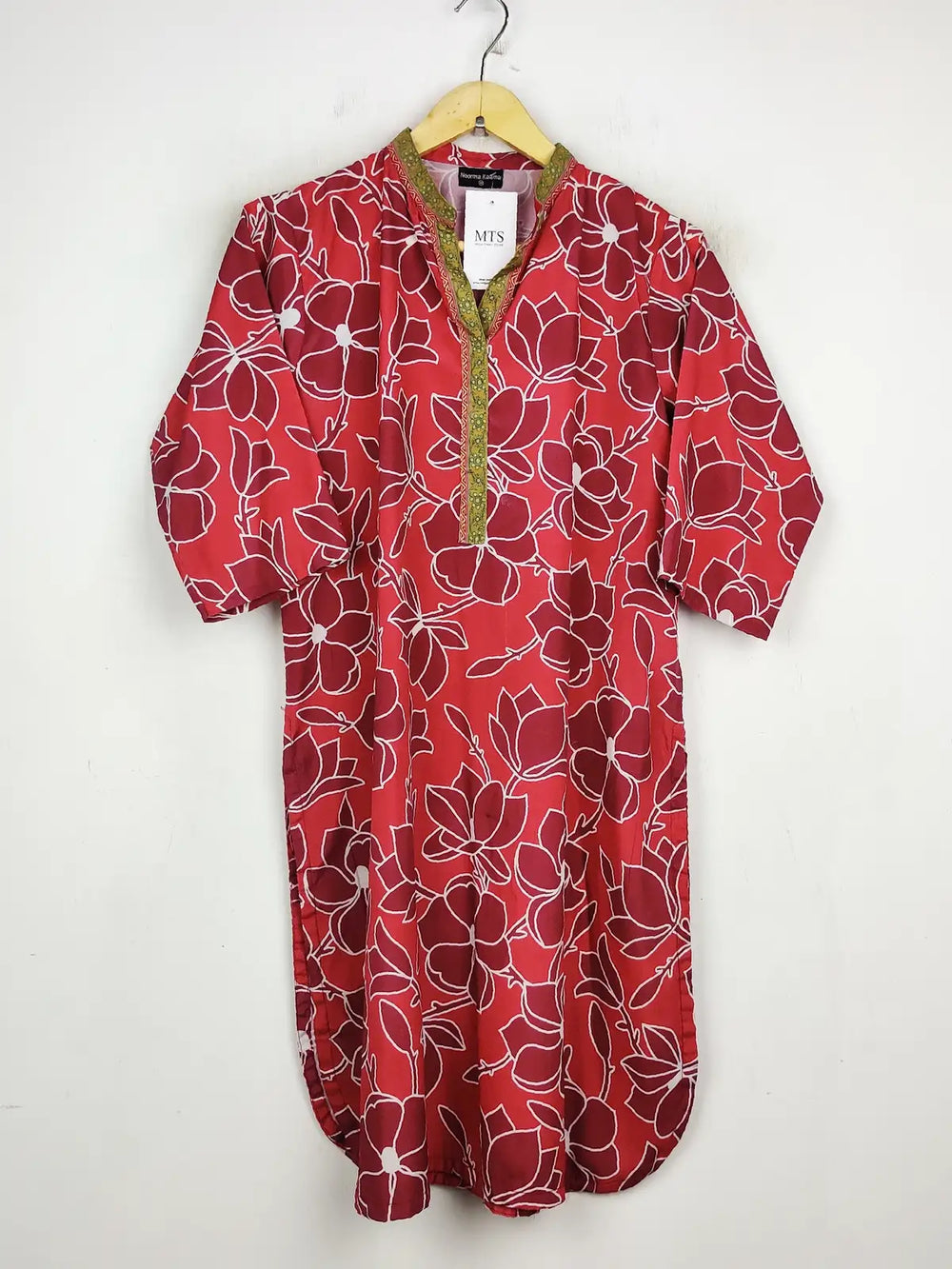 Buy online pre-used pre-loved 100% authentic & Original branded Noorma.Kaamai (WBK-1006) available in Pakistan. Top international brands avilable.