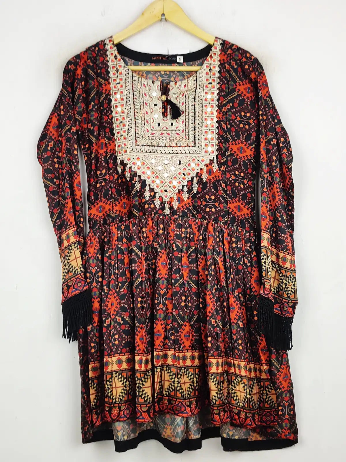 Buy online pre-used pre-loved 100% authentic & Original branded Mushtaq Sons (WBK-1014) available in Pakistan. Top international brands avilable.