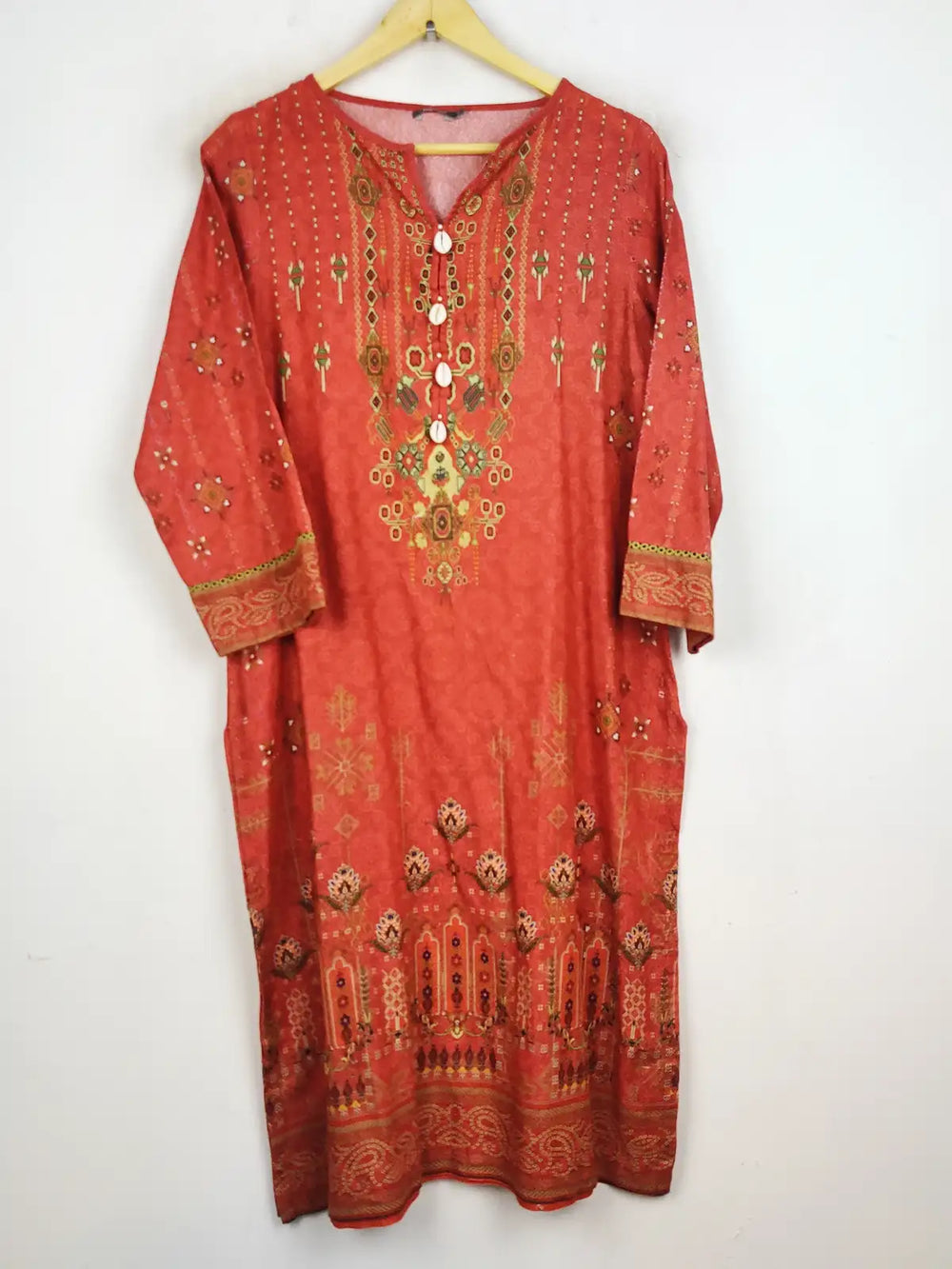 Buy online pre-used pre-loved 100% authentic & Original branded Zellbury (WBK-1031) available in Pakistan. Top international brands avilable.