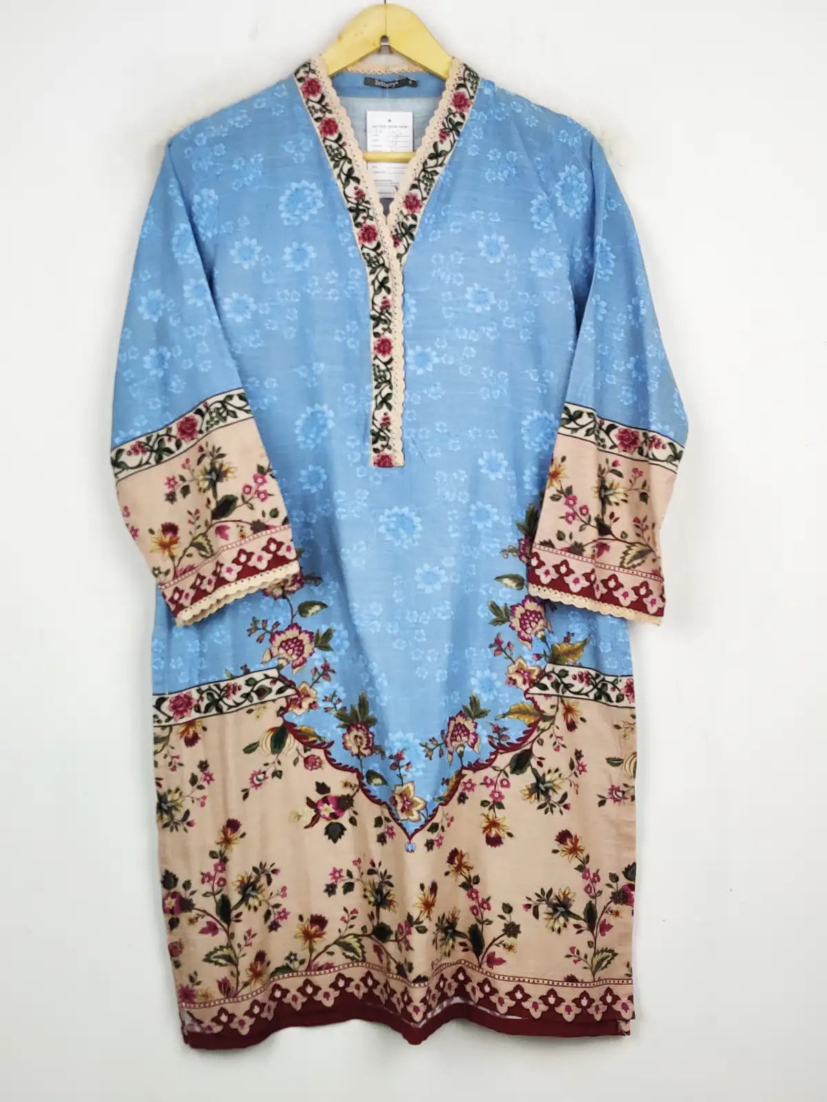 Buy online pre-used pre-loved 100% authentic & Original branded Zellbury (WBK-1032) available in Pakistan. Top international brands avilable.