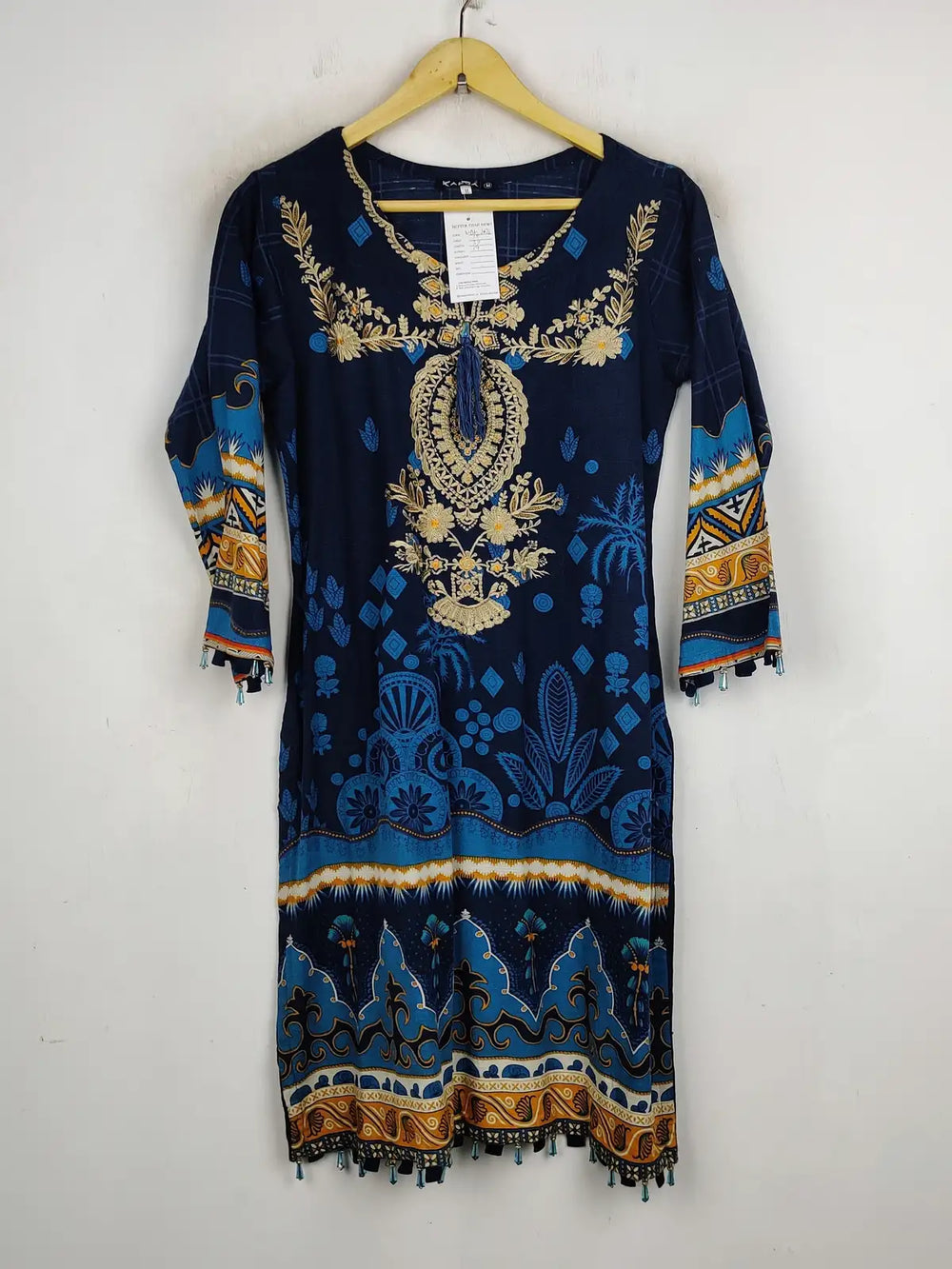 Buy online pre-used pre-loved 100% authentic & Original branded Kapan (WBK-1076) available in Pakistan. Top international brands avilable.