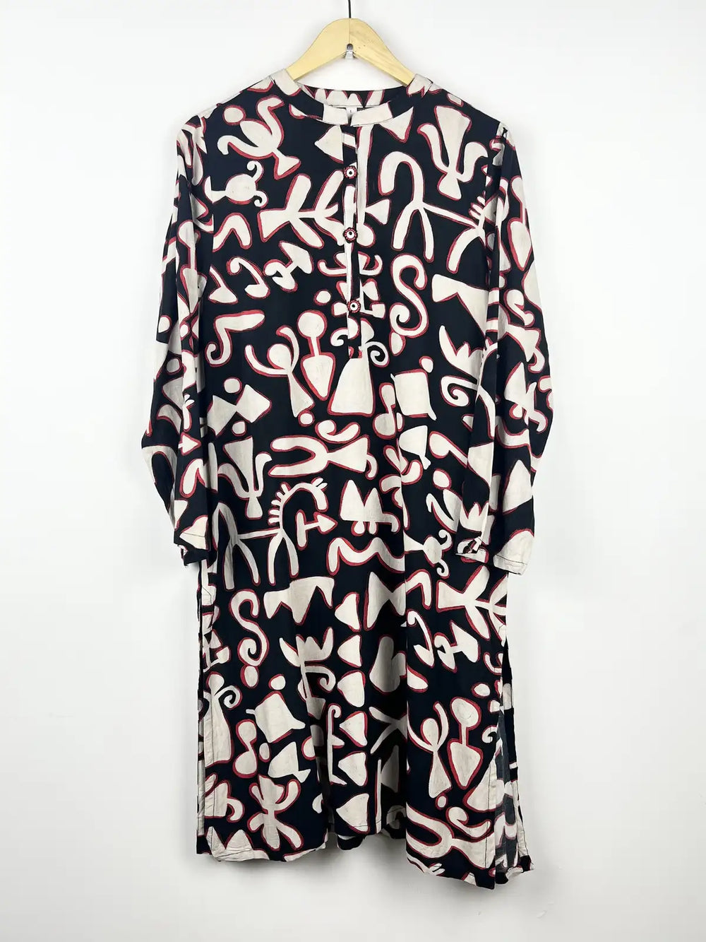 Buy online pre-used pre-loved 100% authentic & Original branded Ethnic (WBK-1103) available in Pakistan. Top international brands avilable.