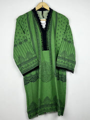 Buy online pre-used pre-loved 100% authentic & Original branded Warda (WBK-1162) available in Pakistan. Top international brands avilable.