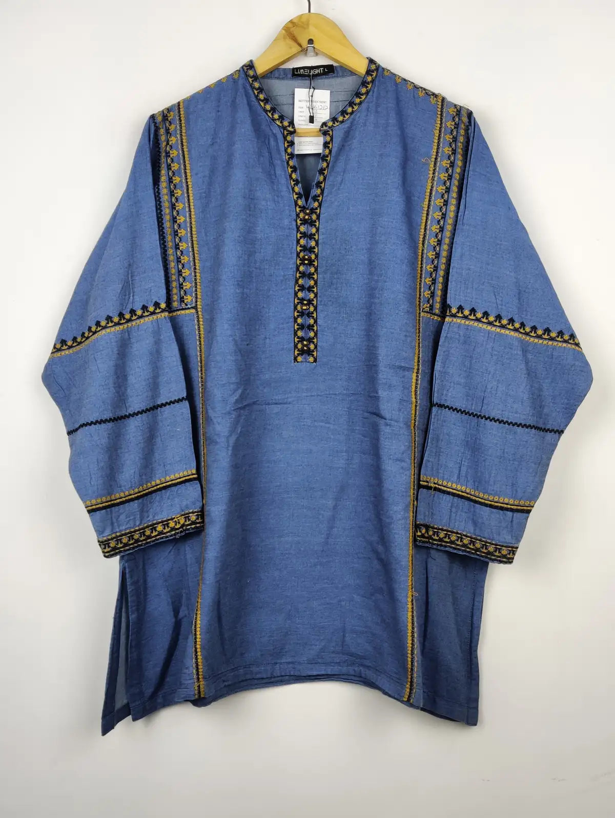 Buy online pre-used pre-loved 100% authentic & Original branded Limelight (WBK-1212) available in Pakistan. Top international brands avilable.