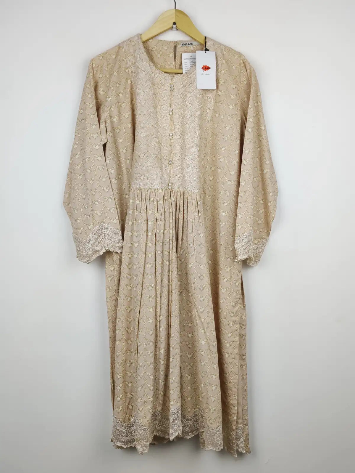 Buy online pre-used pre-loved 100% authentic & Original branded Khaadi (WBK-1255) available in Pakistan. Top international brands avilable.